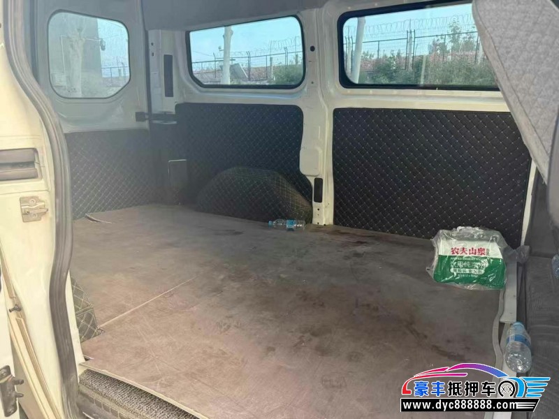 21年福特全顺轿车抵押车出售