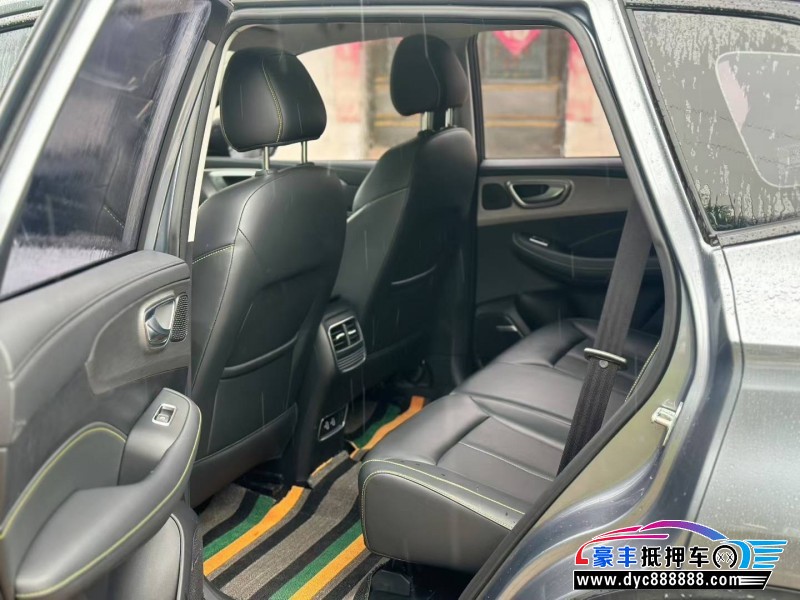 20年荣威RX5轿车抵押车出售