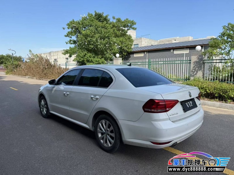 16年大众朗逸轿车抵押车出售