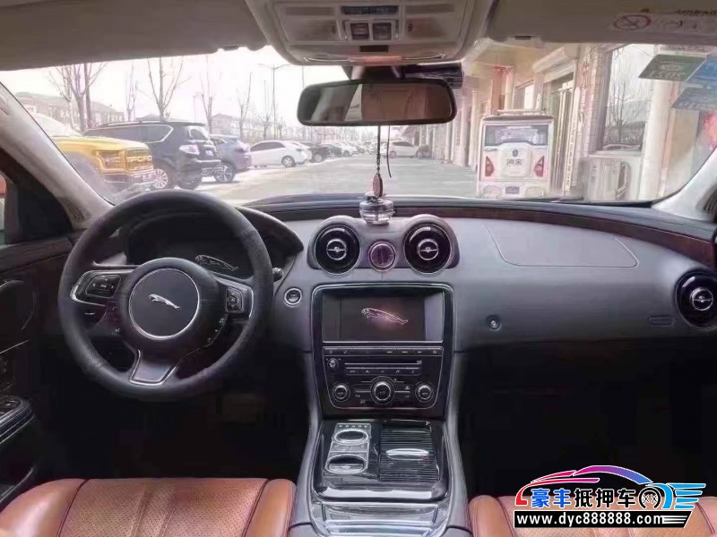 15年捷豹XJL轿车抵押车出售
