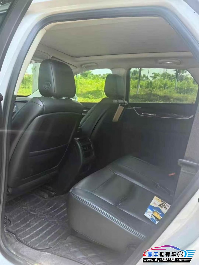 17年凯迪拉克XT5轿车抵押车出售