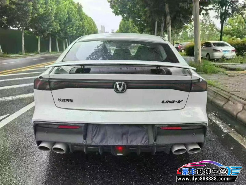 25年长安长安UNI轿车抵押车出售