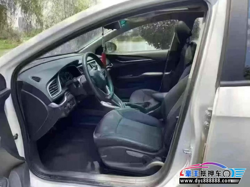 21年别克英朗轿车抵押车出售