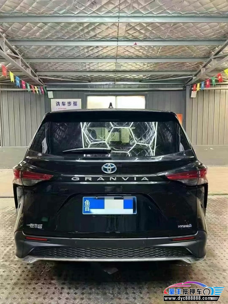 24年丰田格瑞维亚轿车抵押车出售