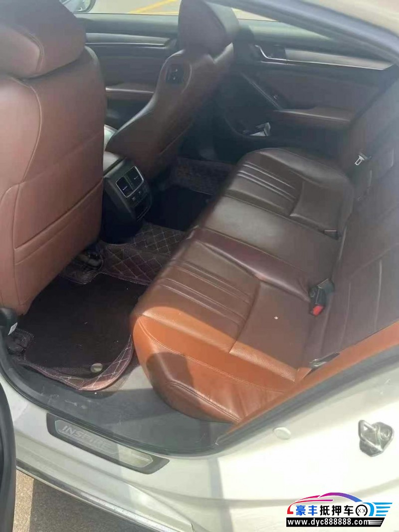 19年本田英诗派轿车抵押车出售