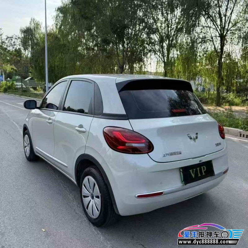 24年五菱缤果轿车抵押车出售