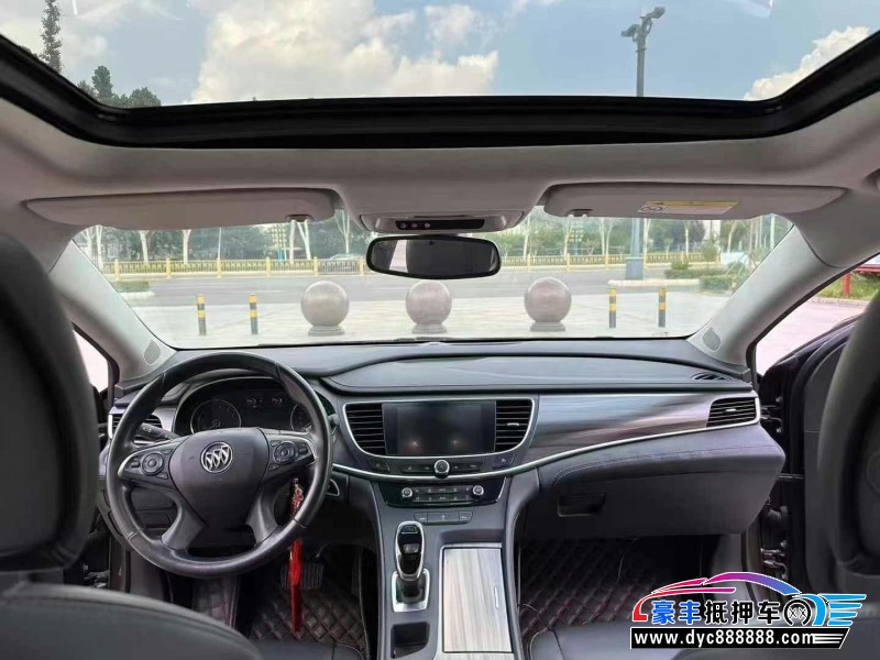 18年别克君越轿车抵押车出售