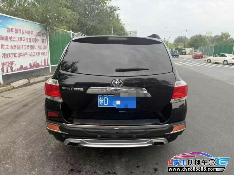 15年丰田汉兰达轿车抵押车出售