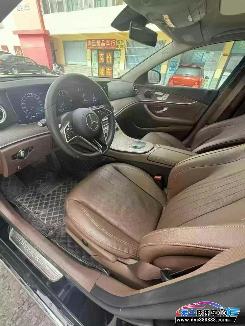 23年奔驰E轿车抵押车出售