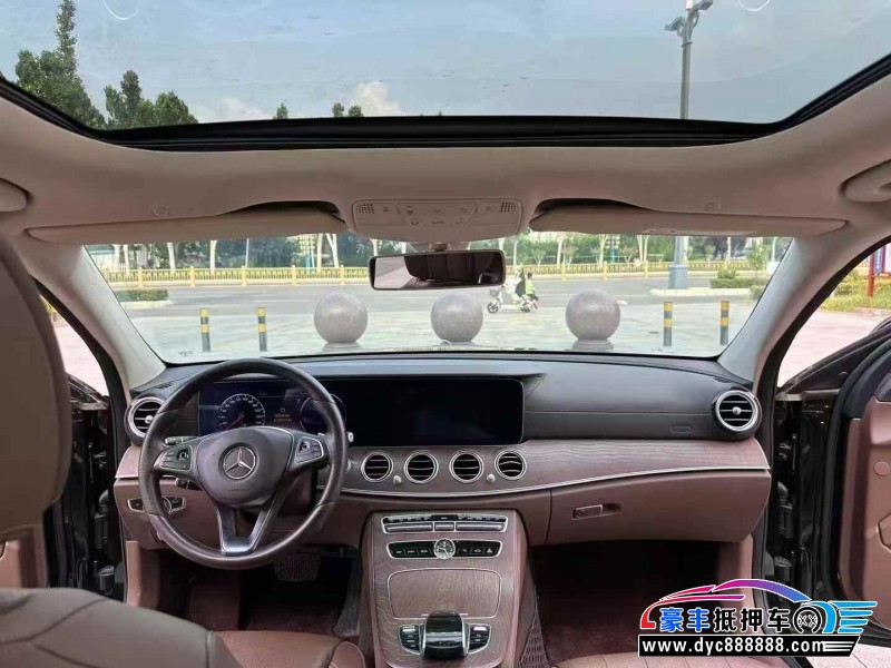 18年奔驰E轿车抵押车出售
