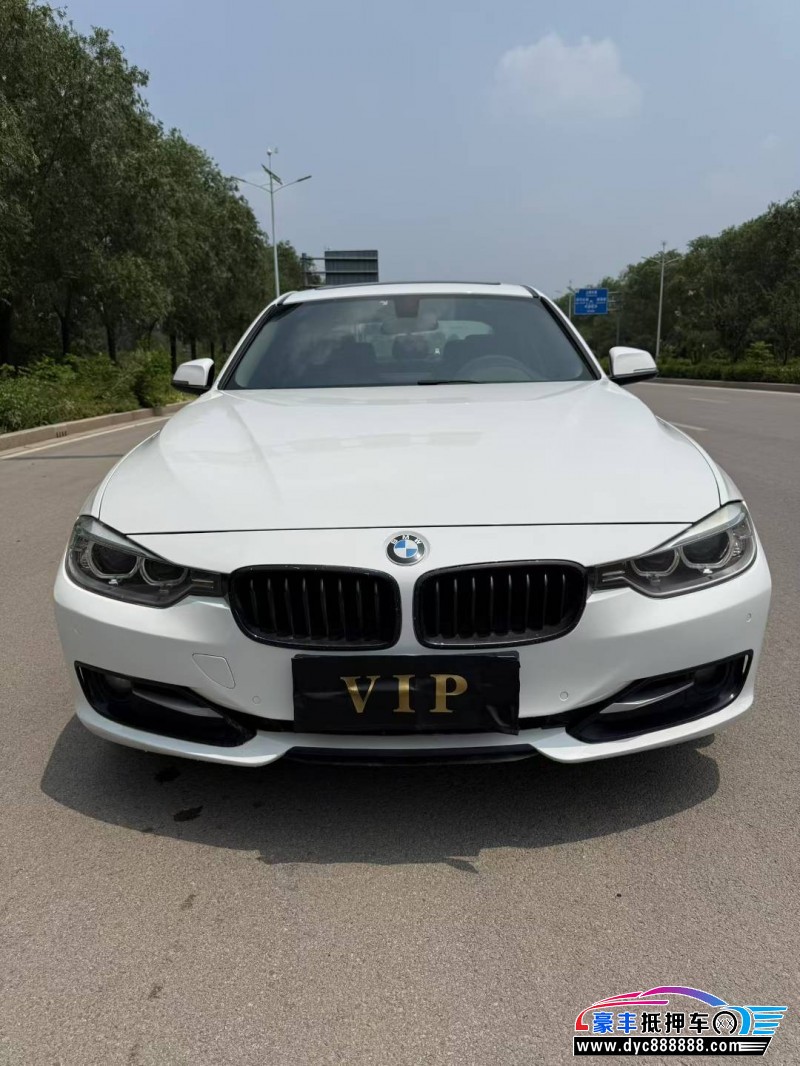 抵押车出售14年宝马3系轿车