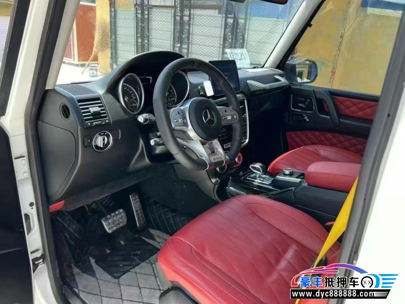 17年奔驰G轿车抵押车出售