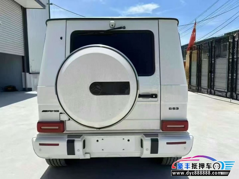 17年奔驰G轿车抵押车出售