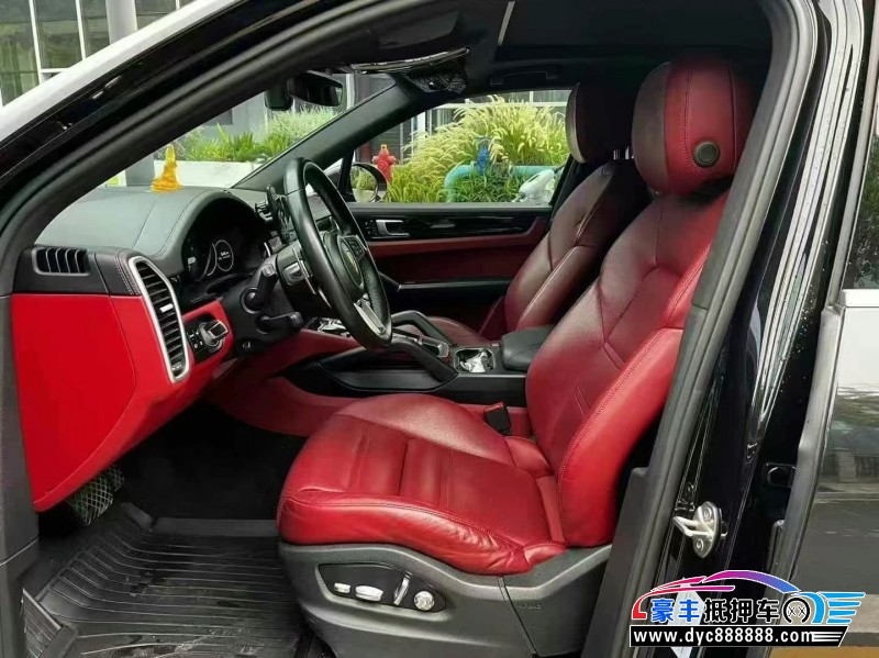 19年保时捷卡宴轿车抵押车出售