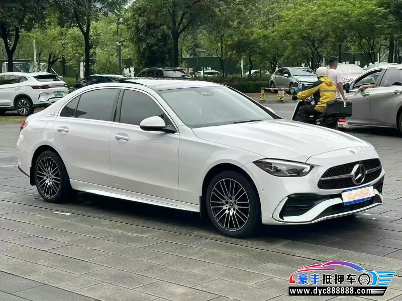 23年奔驰C轿车抵押车出售