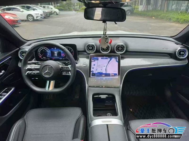 23年奔驰C轿车抵押车出售