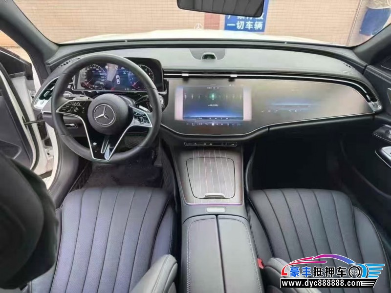 24年奔驰E轿车抵押车出售