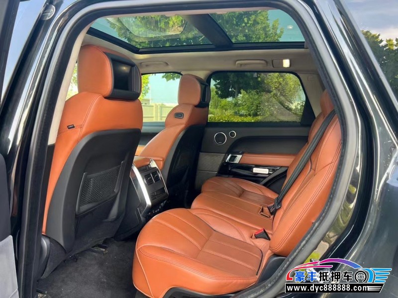 17年路虎揽胜运动版轿车抵押车出售