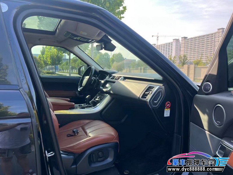 17年路虎揽胜运动版轿车抵押车出售