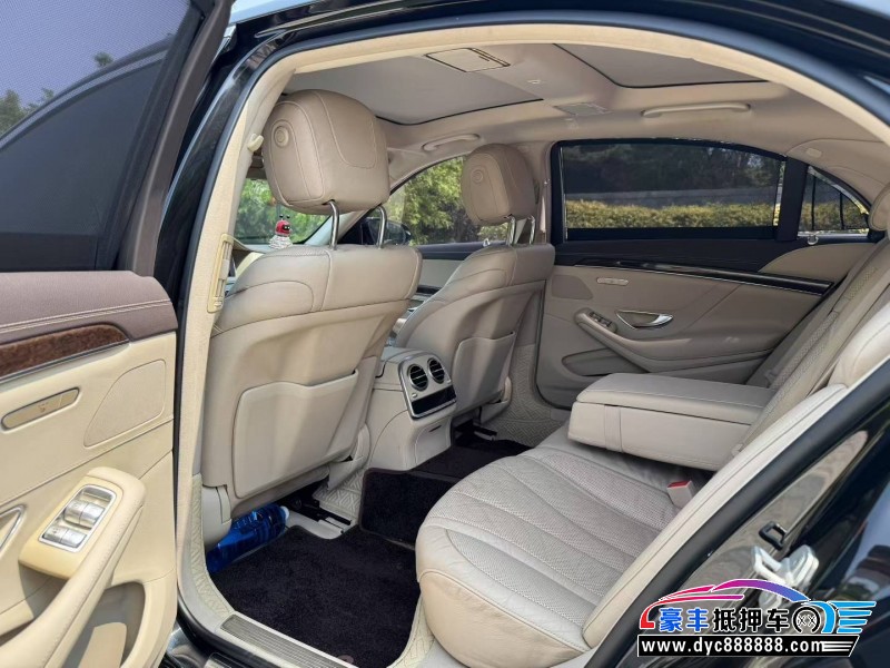 16年奔驰S轿车抵押车出售