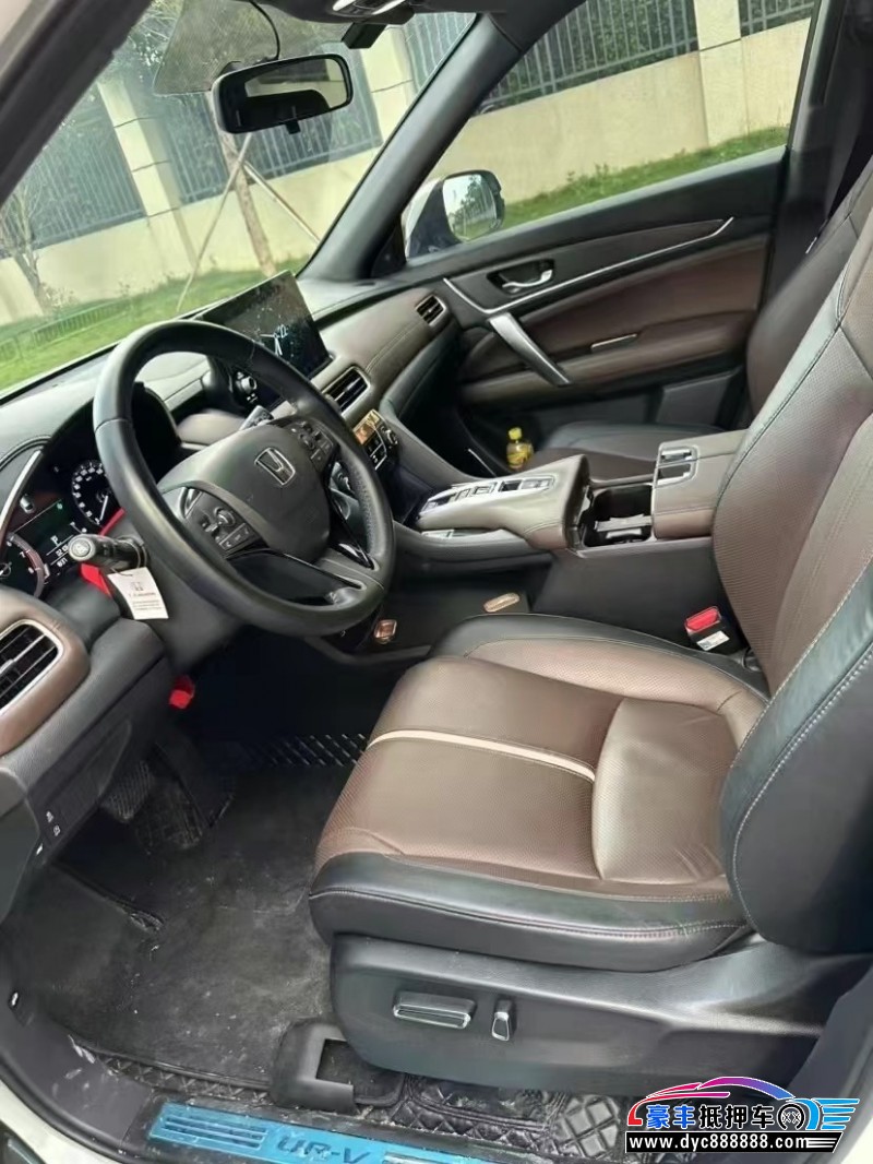 24年本田UR-V轿车抵押车出售