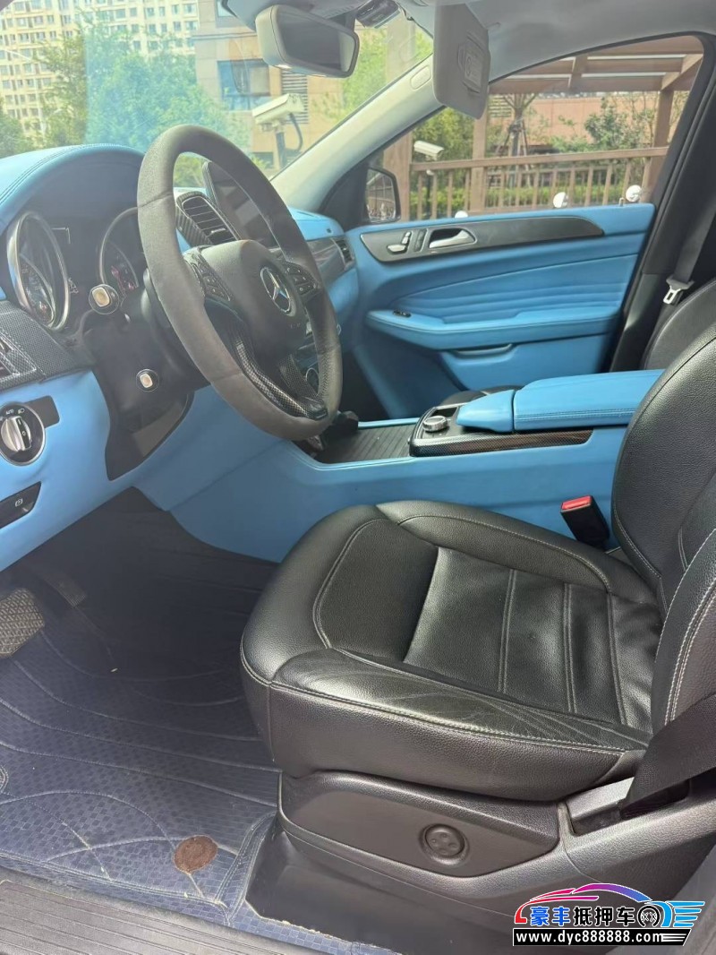 17年奔驰GLE轿车抵押车出售