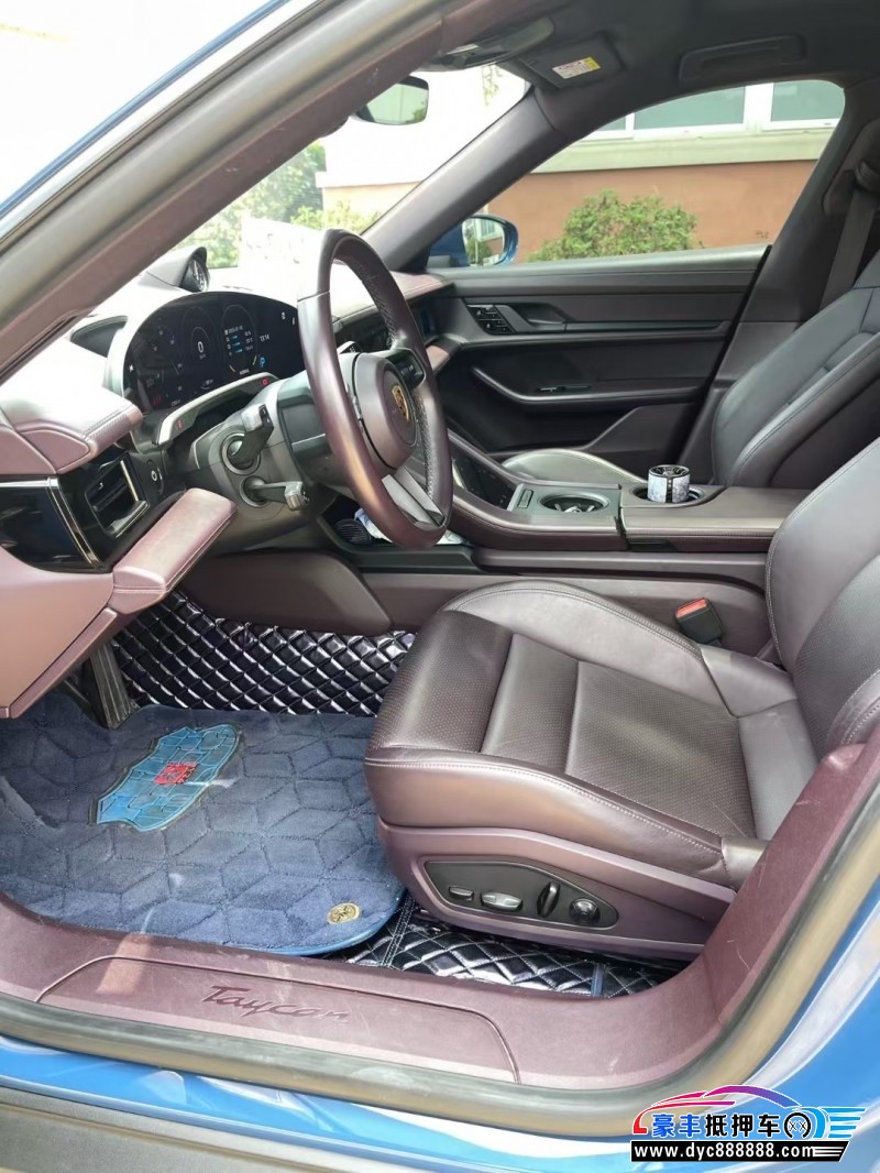 21年保时捷TaYcan轿车抵押车出售