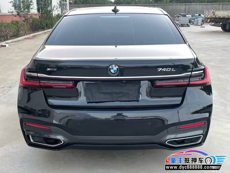 21年宝马7系轿车抵押车出售