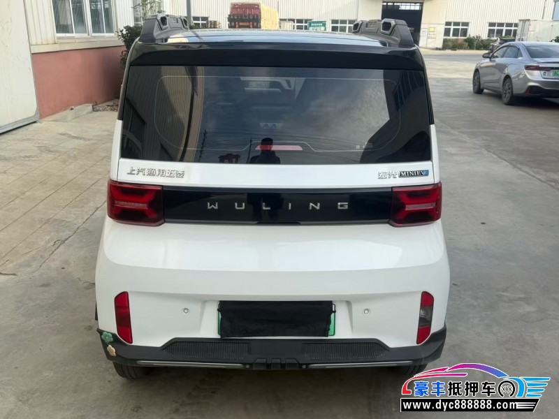 22年五菱汽车迷你轿车抵押车出售