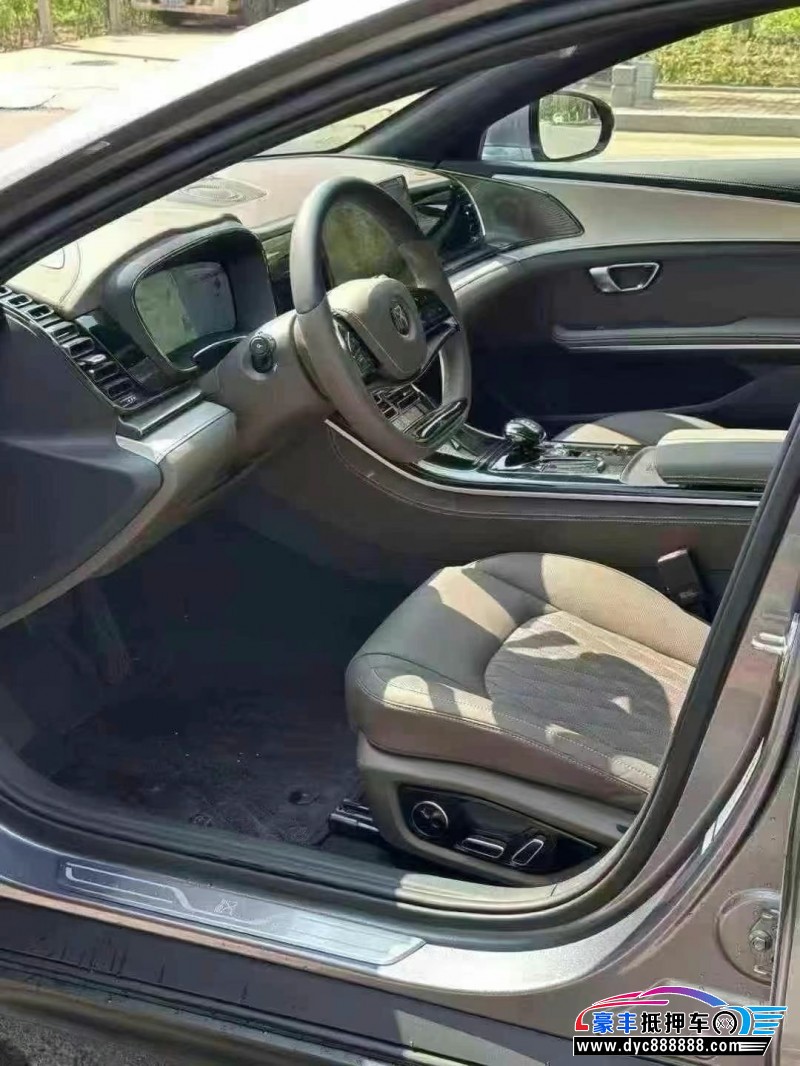 25年比亚迪汉轿车抵押车出售