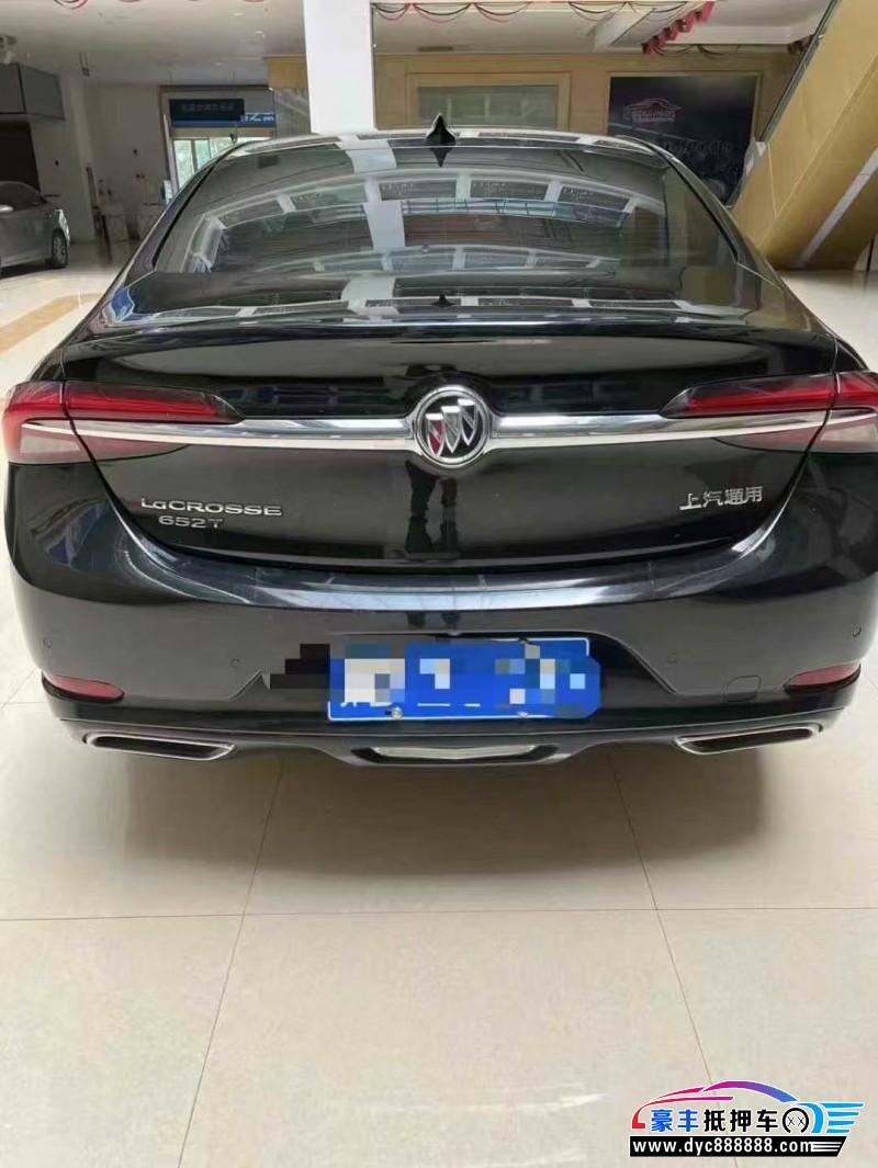 20年别克君越轿车抵押车出售