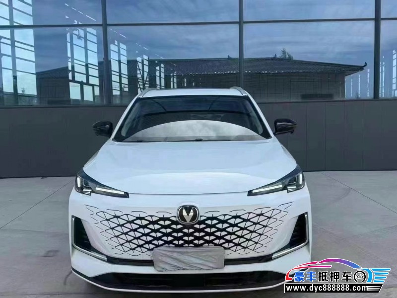 25年长安长安CS55轿车抵押车出售