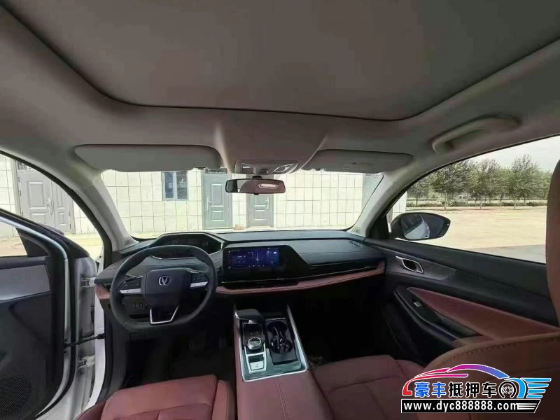 25年长安长安CS55轿车抵押车出售