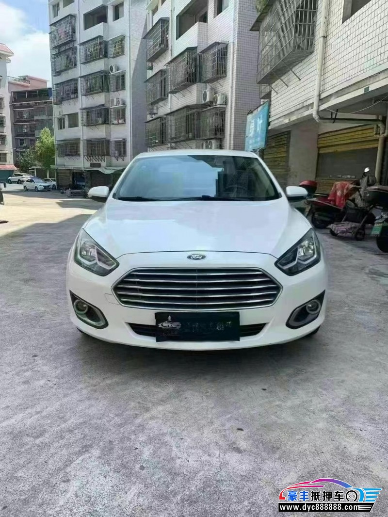 抵押车出售16年福特福睿斯轿车