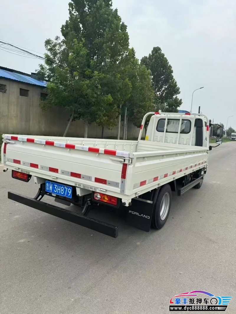 25年福田领航轿车抵押车出售