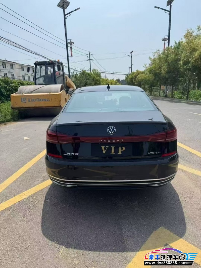 25年大众帕萨特轿车抵押车出售