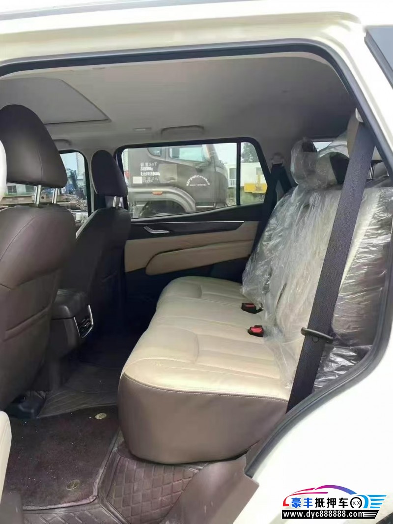 24年日产帕拉丁轿车抵押车出售