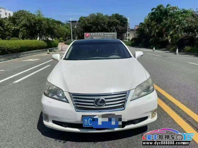 12年雷克萨斯ES轿车抵押车出售
