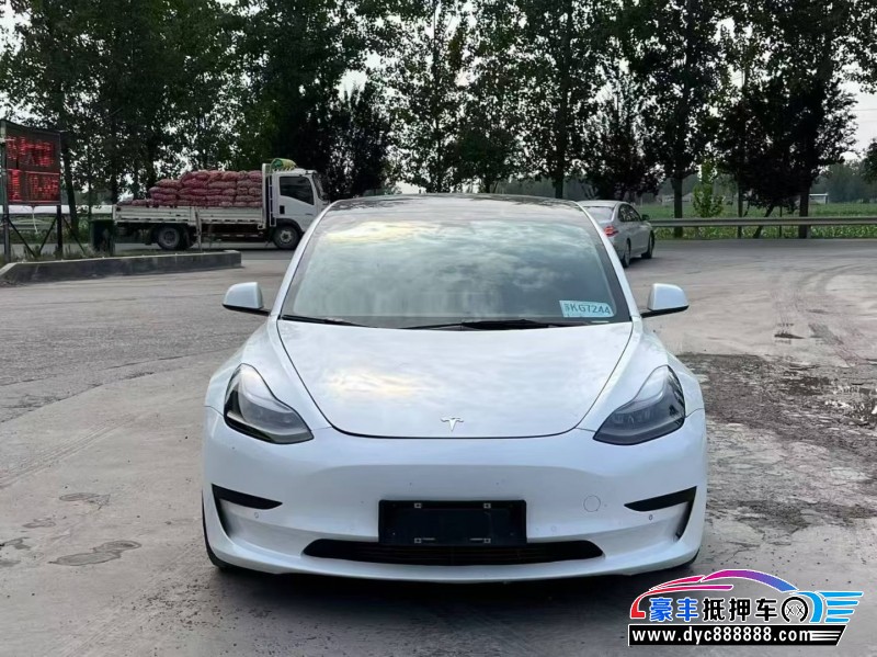 抵押车出售23年特斯拉MODEL 3轿车