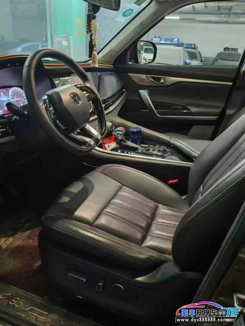 19年长安长安CS95轿车抵押车出售