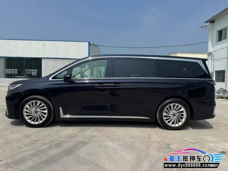 24年岚图梦想家轿车抵押车出售