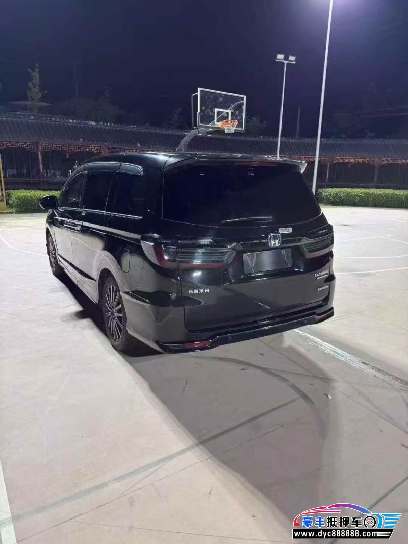 24年本田艾力绅轿车抵押车出售