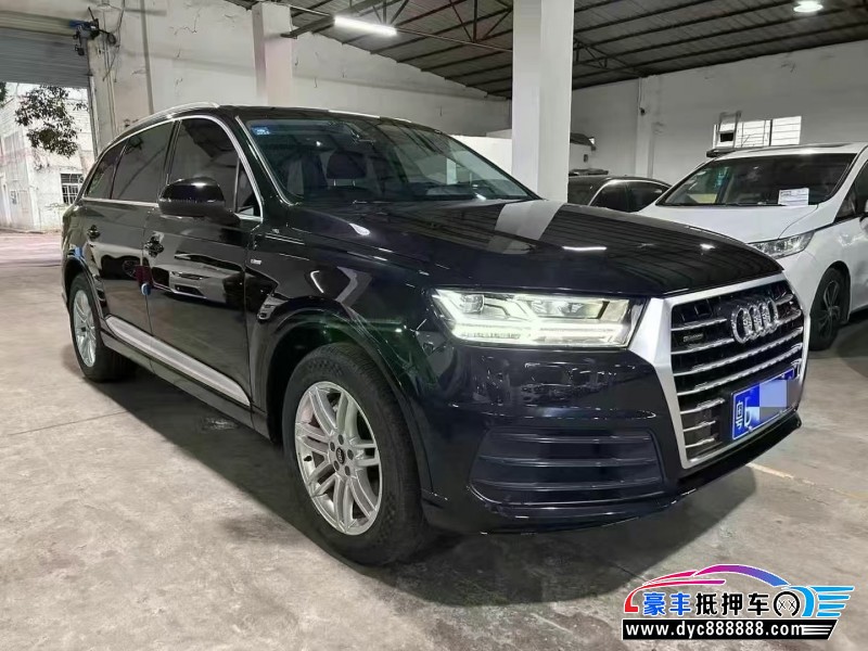 19年奥迪Q7轿车抵押车出售