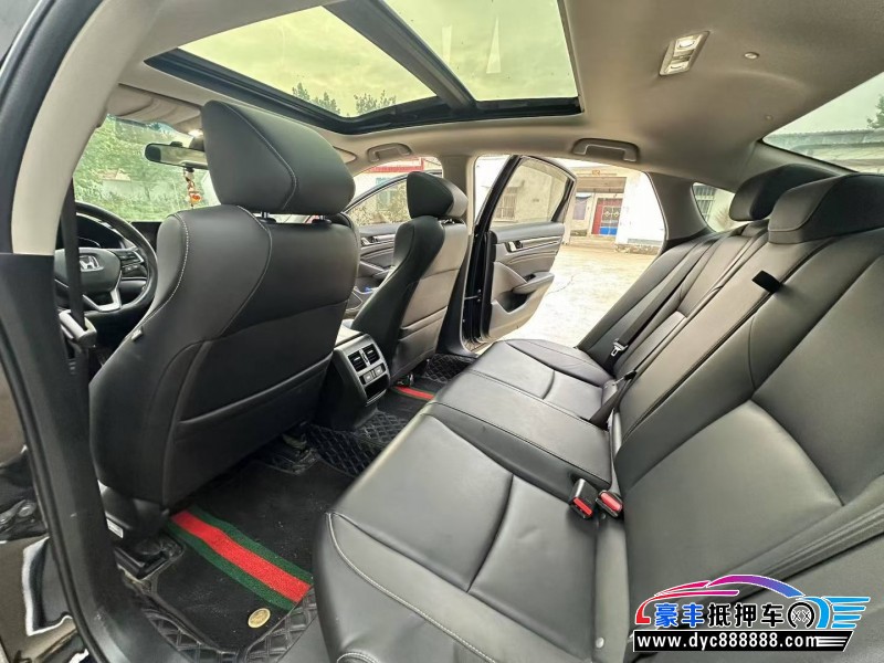 23年本田雅阁轿车抵押车出售