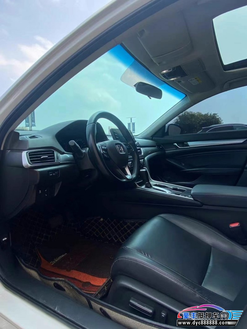 20年本田雅阁轿车抵押车出售