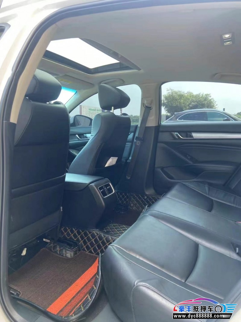 20年本田雅阁轿车抵押车出售