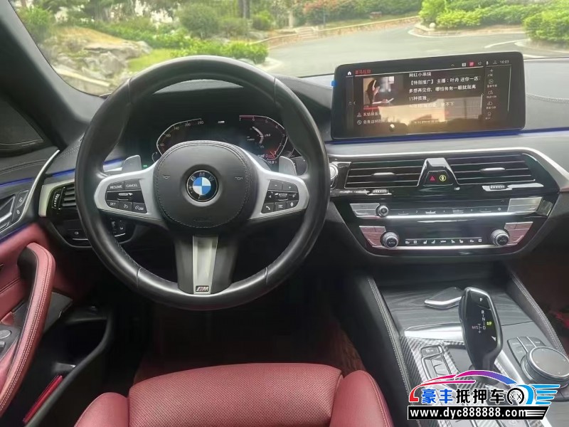 21年宝马5系轿车抵押车出售