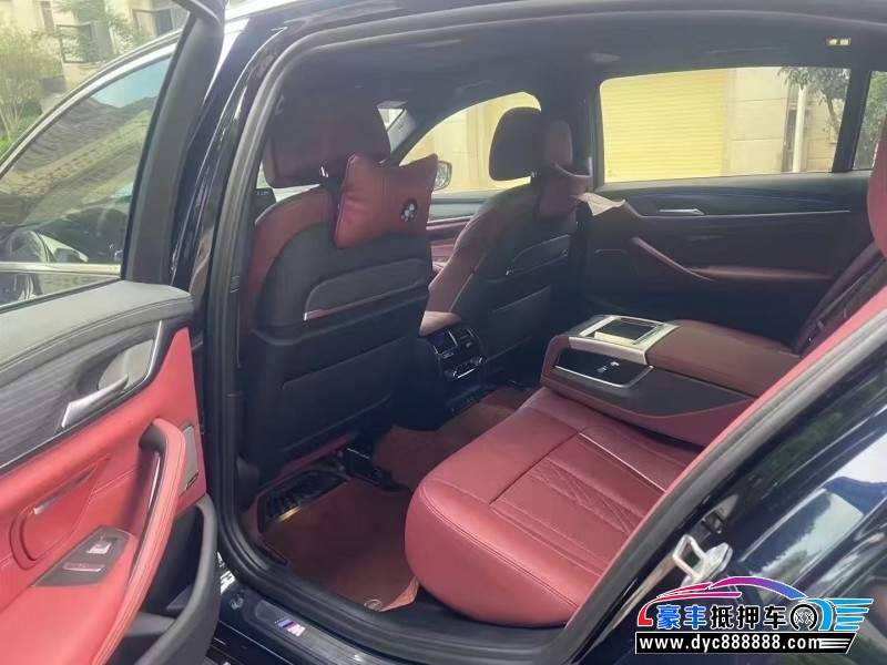 21年宝马5系轿车抵押车出售