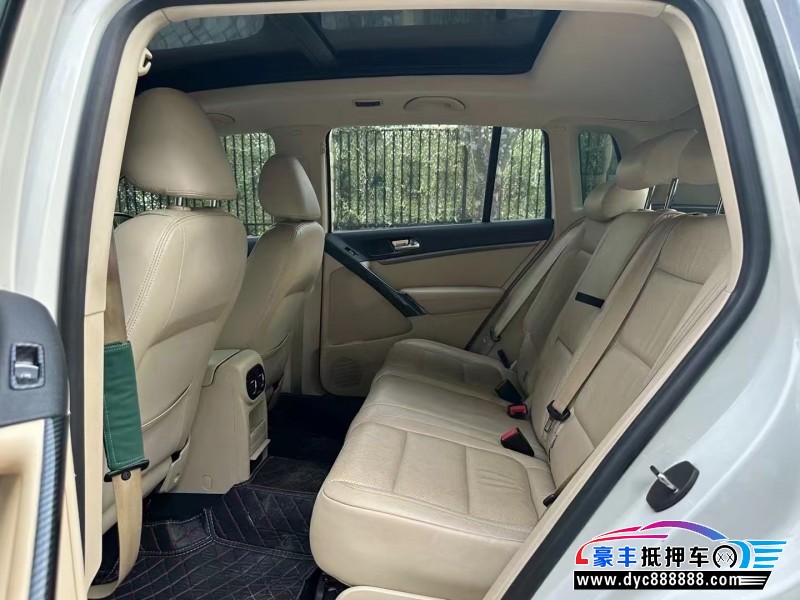 14年大众途观轿车抵押车出售