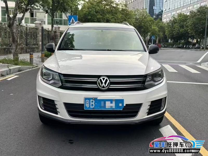 14年大众途观轿车抵押车出售